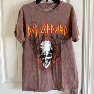 Authentic Def Leppard Brown Skull Shirt